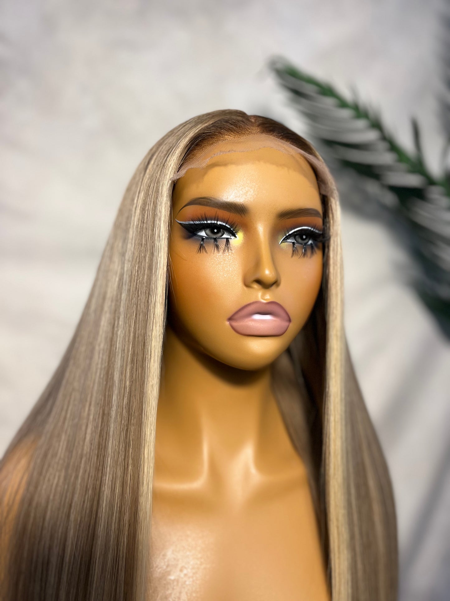 24 Inches "Abby" 5X5 HD Lace Blonde Highlight Wig | 250% Density